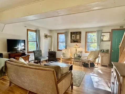 113 Leonard Circle Vineyard Haven MA 02568