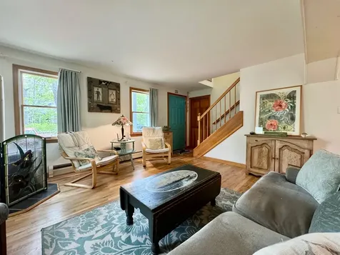 113 Leonard Circle Vineyard Haven MA 02568
