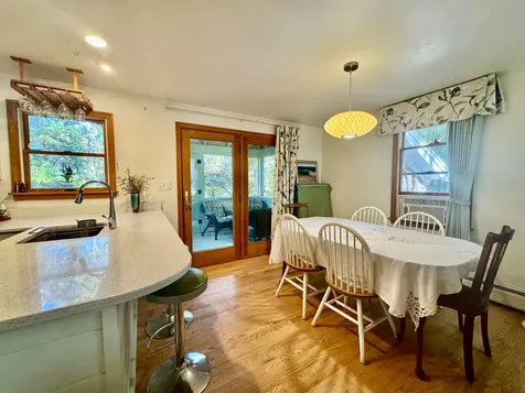 113 Leonard Circle Vineyard Haven MA 02568