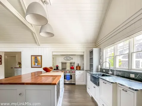 149 Litchfield Road Edgartown MA 02539