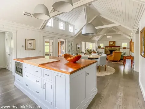 149 Litchfield Road Edgartown MA 02539