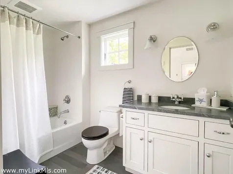 149 Litchfield Road Edgartown MA 02539