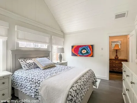 149 Litchfield Road Edgartown MA 02539