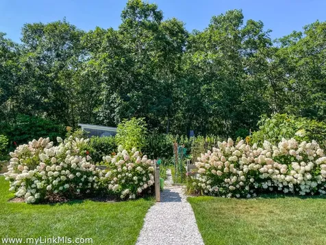 149 Litchfield Road Edgartown MA 02539