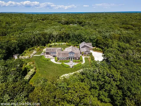 149 Litchfield Road Edgartown MA 02539