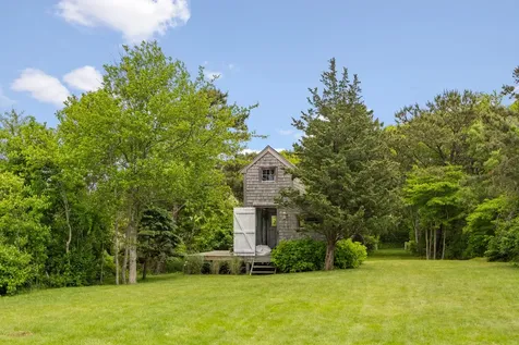 135 The Boulevard & 110 Pilgrim Road Edgartown MA 02539