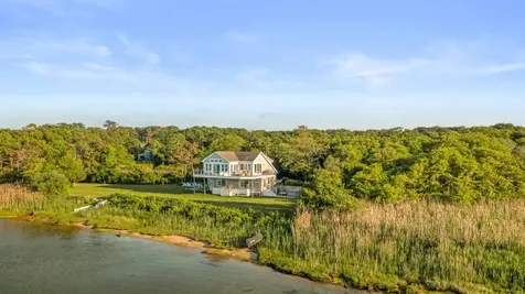 135 The Boulevard & 110 Pilgrim Road Edgartown MA 02539