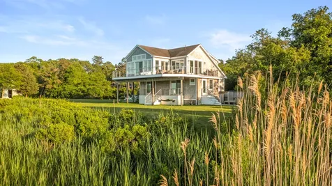 135 The Boulevard & 110 Pilgrim Road Edgartown MA 02539