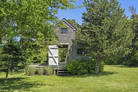 135 The Boulevard & 110 Pilgrim Road Edgartown MA 02539