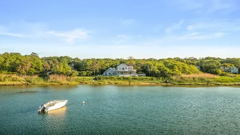 135 The Boulevard & 110 Pilgrim Road Edgartown MA 02539