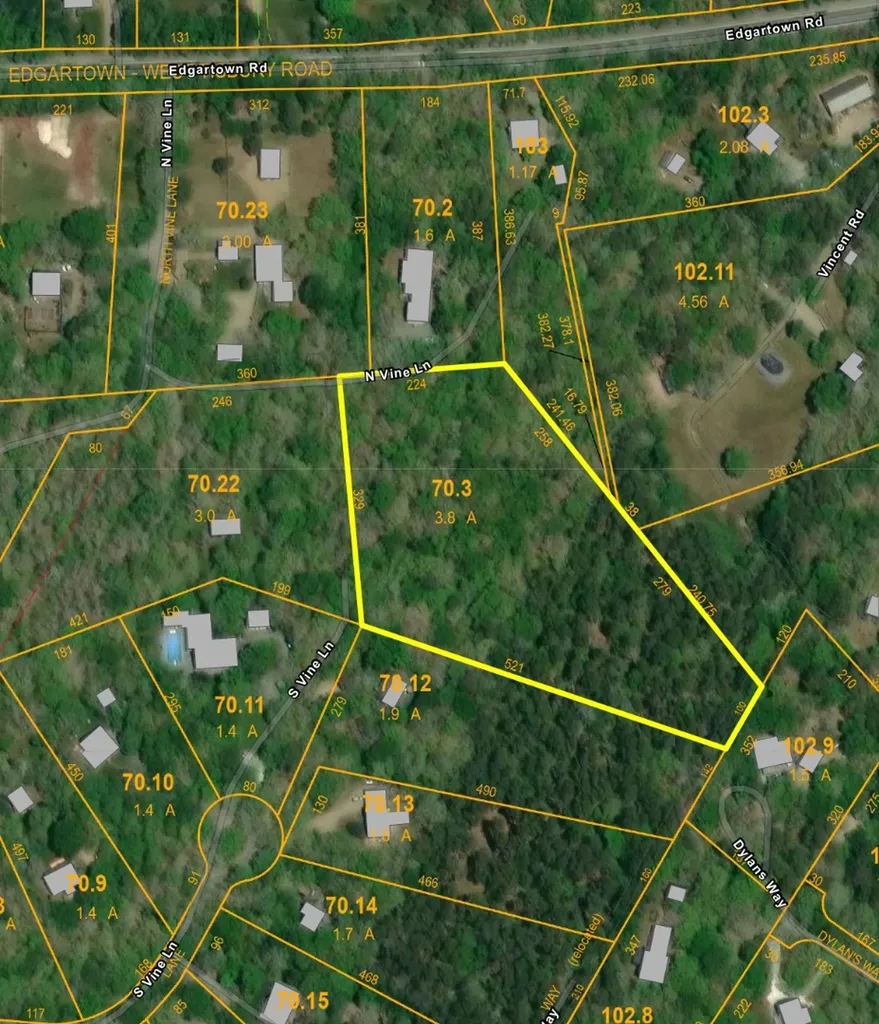 25 North Vine Lane West Tisbury MA 02575