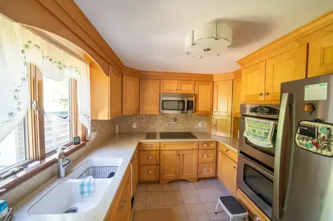 92 Winyah Circle Vineyard Haven MA 02568
