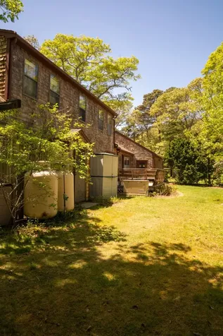 92 Winyah Circle Vineyard Haven MA 02568