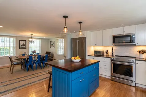 56 Pinehurst Road Edgartown MA 02539
