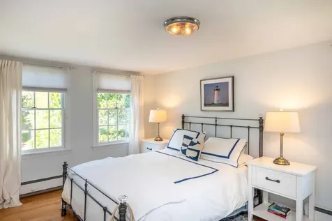 56 Pinehurst Road Edgartown MA 02539
