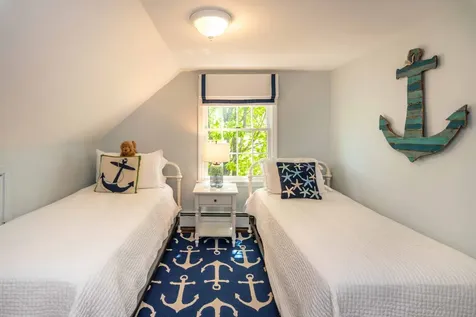 56 Pinehurst Road Edgartown MA 02539