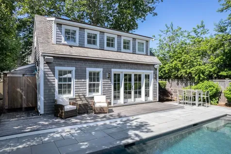 56 Pinehurst Road Edgartown MA 02539