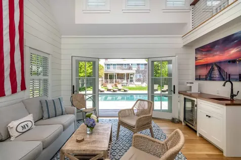 56 Pinehurst Road Edgartown MA 02539