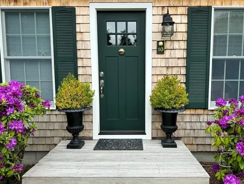 10 Lauras Way Oak Bluffs MA 02557