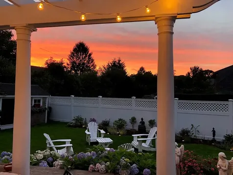 10 Lauras Way Oak Bluffs MA 02557