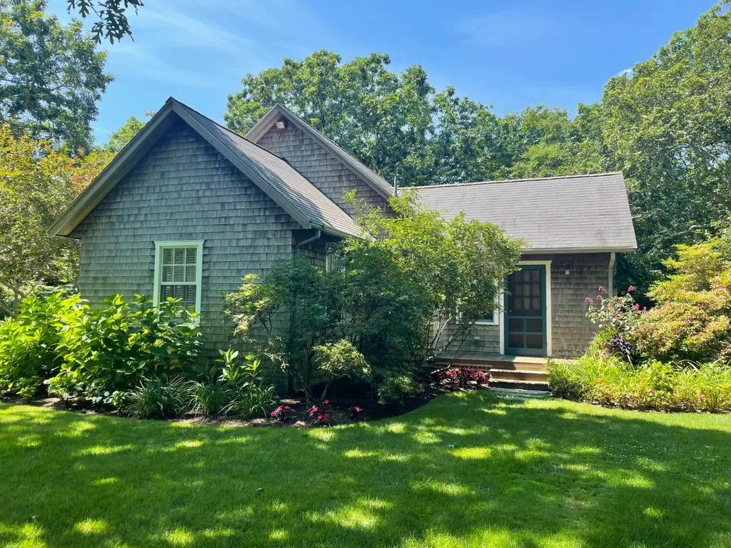 5 Oyster Lane Chilmark MA 02535