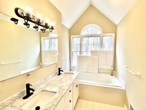 209 Cove Road Vineyard Haven MA 02568