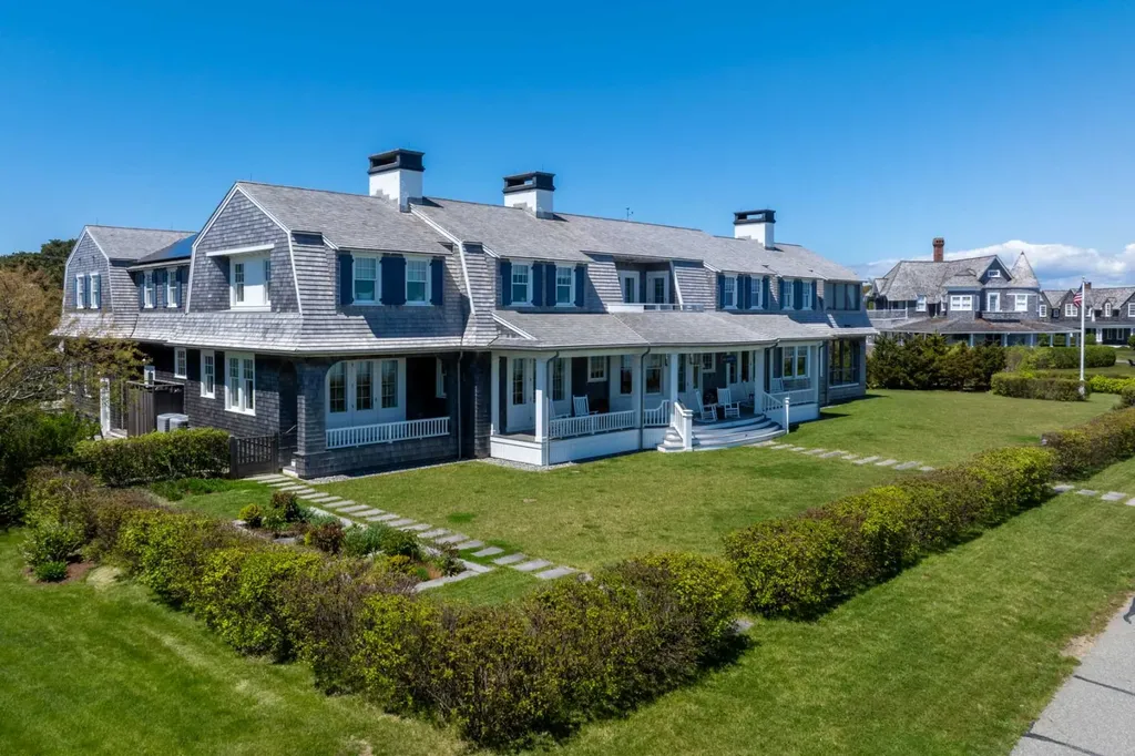150 East Chop Drive Oak Bluffs MA 02557