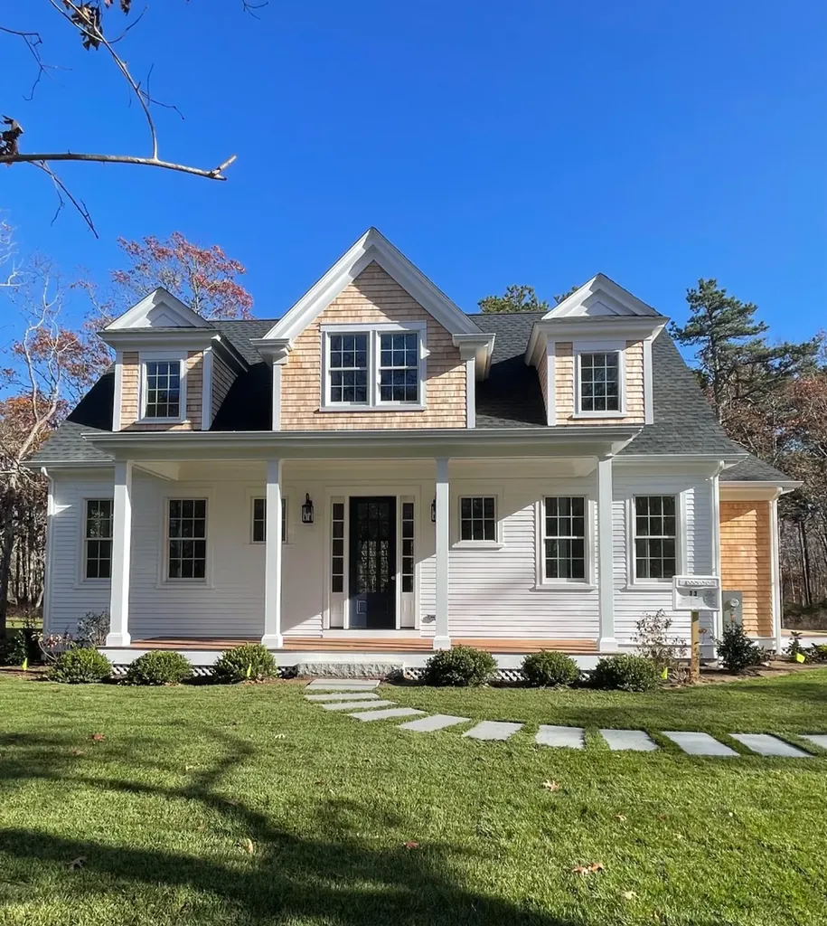 13 Holly Bear Lane Edgartown MA 02539