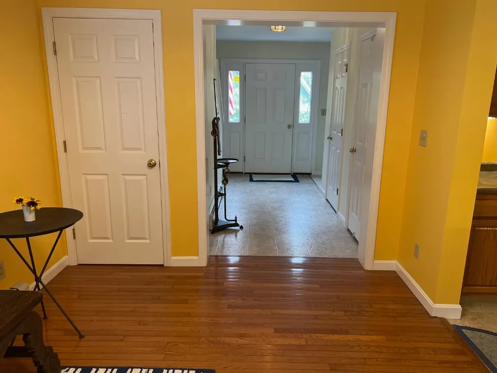 10 Nunes Way Oak Bluffs MA 02557