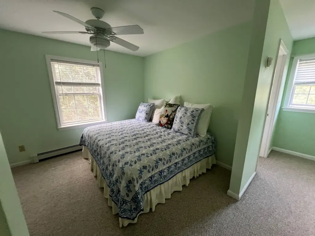 10 Nunes Way Oak Bluffs MA 02557