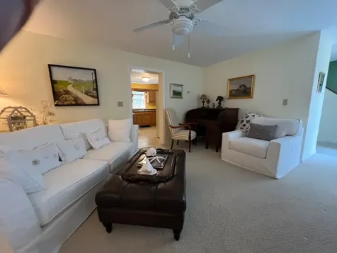 10 Nunes Way Oak Bluffs MA 02557