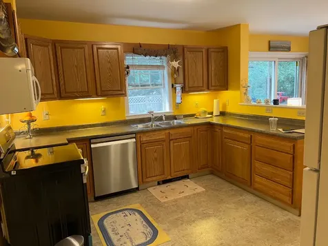 10 Nunes Way Oak Bluffs MA 02557