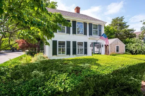 2 Green Avenue Edgartown MA 02539