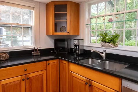 2 Green Avenue Edgartown MA 02539