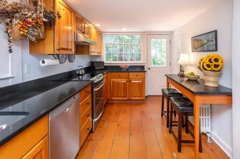 2 Green Avenue Edgartown MA 02539