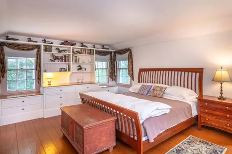2 Green Avenue Edgartown MA 02539