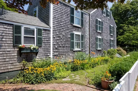 2 Green Avenue Edgartown MA 02539