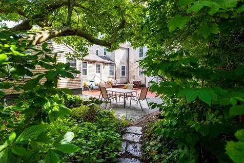 2 Green Avenue Edgartown MA 02539