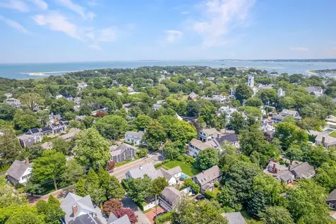 2 Green Avenue Edgartown MA 02539
