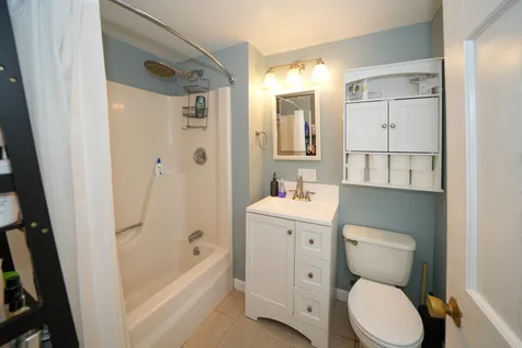 14 Forest Hill Avenue Oak Bluffs MA 02557