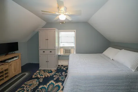 14 Forest Hill Avenue Oak Bluffs MA 02557