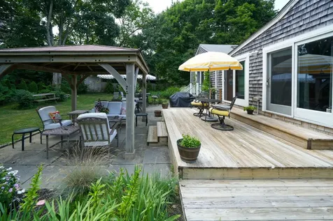 14 Forest Hill Avenue Oak Bluffs MA 02557