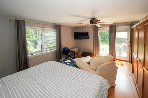 14 Forest Hill Avenue Oak Bluffs MA 02557