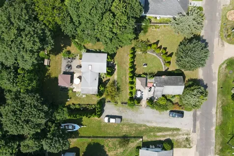 14 Forest Hill Avenue Oak Bluffs MA 02557
