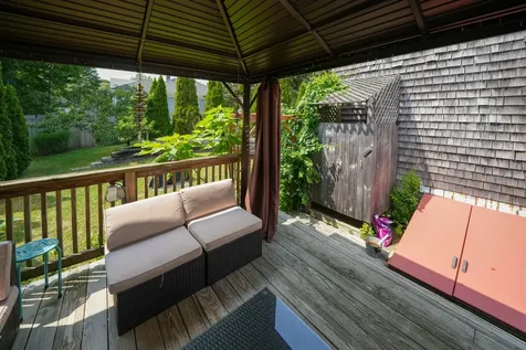 14 Forest Hill Avenue Oak Bluffs MA 02557