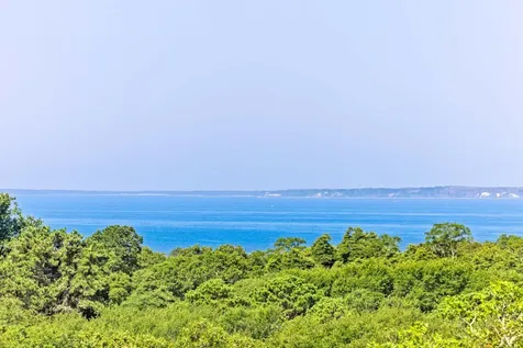 47 Stone Bridge Road West Tisbury MA 02575