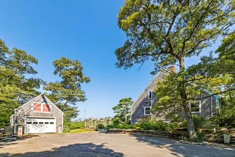 47 Stone Bridge Road West Tisbury MA 02575