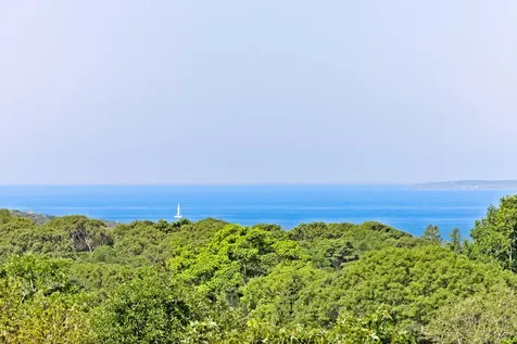 47 Stone Bridge Road West Tisbury MA 02575