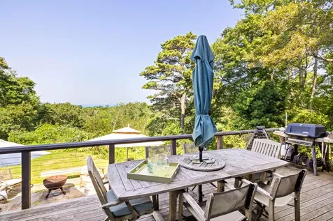 47 Stone Bridge Road West Tisbury MA 02575