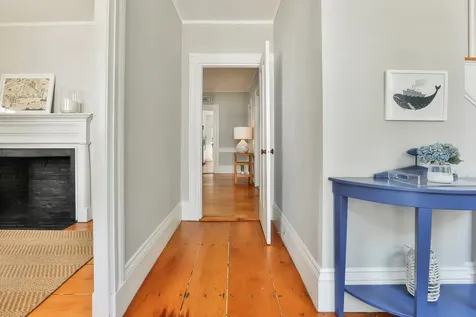 18 Pent Lane Edgartown MA 02539